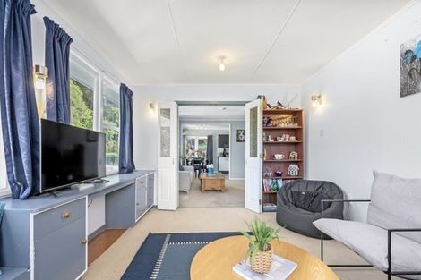 Photo of property in 41 Logie Street, Stokes Valley, Lower Hutt, 5019