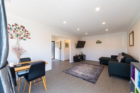 Photo of property in 4/606 Heretaunga Street East, Parkvale, Hastings, 4122