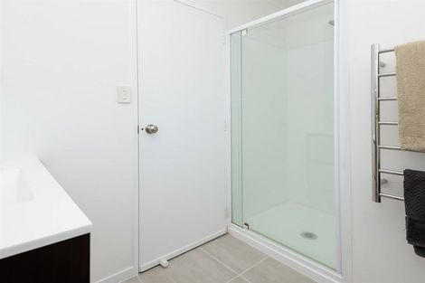 Photo of property in 1/15 Coubray Place, Botany Downs, Auckland, 2010