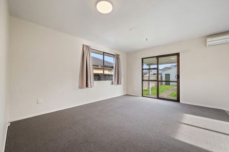 Photo of property in 2/696 Gloucester Street, Linwood, Christchurch, 8062
