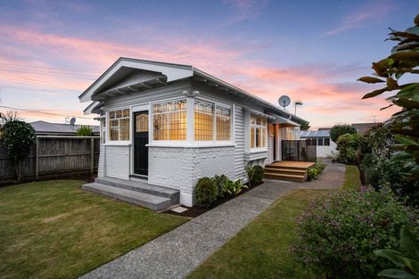 Photo of property in 34 Poulton Avenue, Richmond, Christchurch, 8013