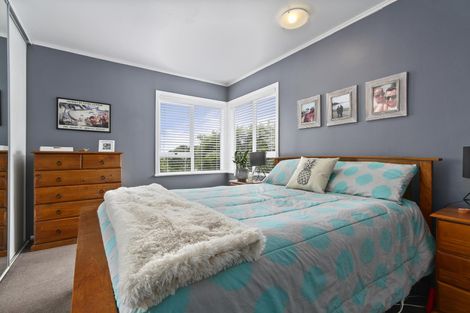 Photo of property in 34 Ranui Avenue, Ranui, Auckland, 0612