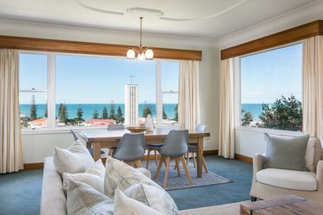 Photo of property in 5 Madeira Road, Bluff Hill, Napier, 4110