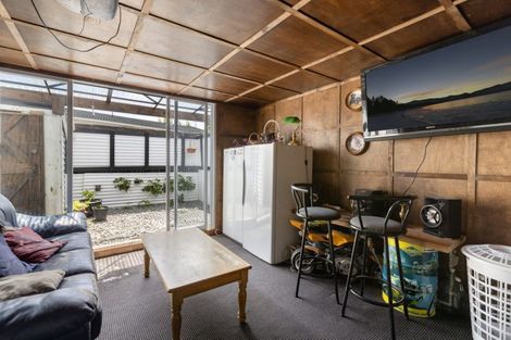 Photo of property in 114 Hinewa Road, Otumoetai, Tauranga, 3110