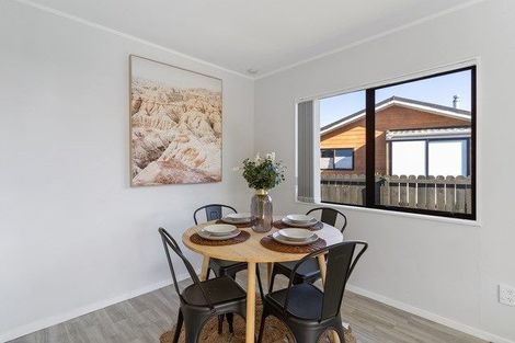 Photo of property in 2/11 Avis Avenue, Papatoetoe, Auckland, 2025