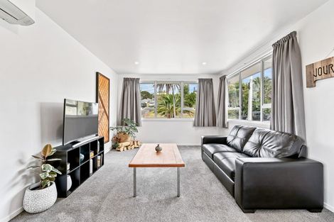 Photo of property in 6 Hilltop Avenue, Morningside, Whangarei, 0110