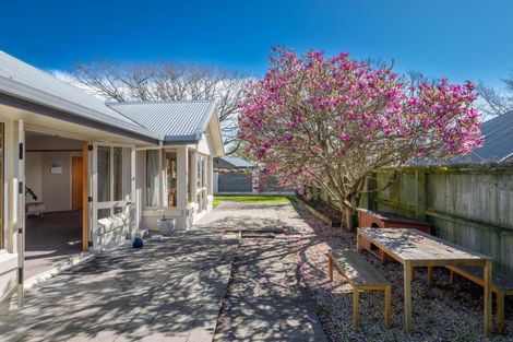 Photo of property in 94 Saint James Avenue, Papanui, Christchurch, 8053