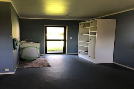 Photo of property in 42 Island View Road, Karaka, Papakura, 2580