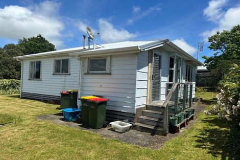 Photo of property in 112 Conway Road, Eltham, 4322