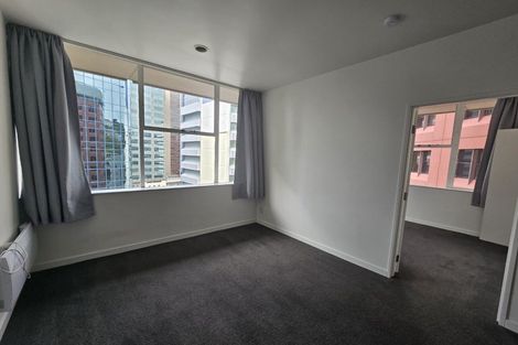 Photo of property in Terrace Tower Apartments, 7b/126 The Terrace, Wellington Central, Wellington, 6011