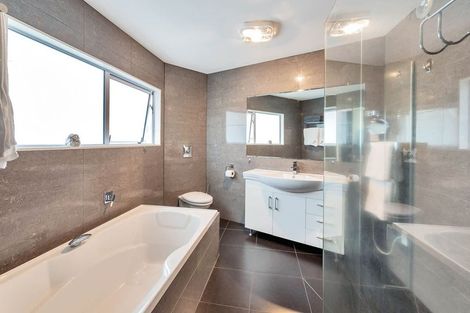 Photo of property in 40 Cranston Street, Torbay, Auckland, 0632