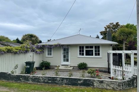 Photo of property in 27 Penfold Square, Leithfield, 7481