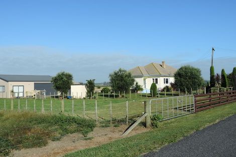 Photo of property in 135 Harper Road, Richmond Downs, Walton, 3475