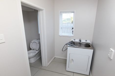 Photo of property in 40 Derwent Street, Island Bay, Wellington, 6023