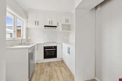 Photo of property in 68 Clevedon Road, Papakura, 2110