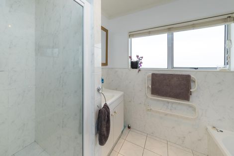 Photo of property in 31 Strachan Way, Highbury, Palmerston North, 4412