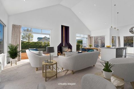 Photo of property in 8 Matthews Crescent, Cromwell, 9310