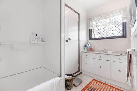 Photo of property in 1/49 Fernaig Street, Papakura, 2110