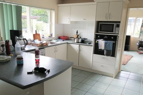 Photo of property in 14 Mellefont Close, East Tamaki Heights, Auckland, 2016