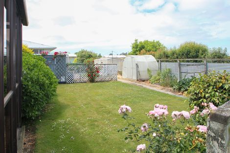 Photo of property in 28 Charles Street, Weston, Oamaru, 9401