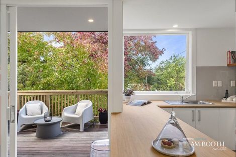 Photo of property in 2/22 Rangatira Road, Birkenhead, Auckland, 0626