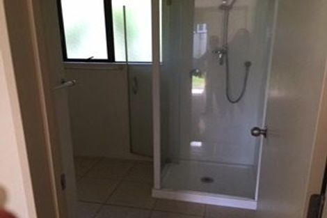 Photo of property in 99 Universal Drive, Henderson, Auckland, 0610