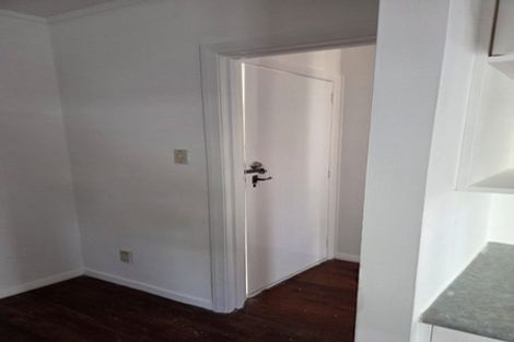 Photo of property in 26 Blease Street, New Lynn, Auckland, 0600