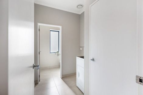 Photo of property in 11 Danga Lane, Hobsonville, Auckland, 0616