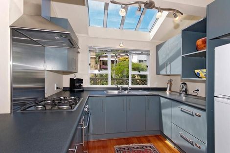 Photo of property in 42 Honiana Te Puni Street, Aro Valley, Wellington, 6021