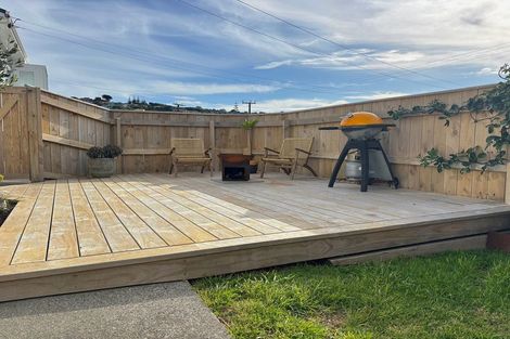 Photo of property in 26 Matatiro Street, Titahi Bay, Porirua, 5022