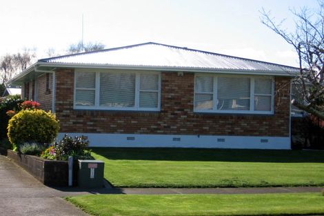 Photo of property in 21 Henare Street, West End, Palmerston North, 4412