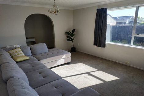 Photo of property in 20 Chadlington Street, Parklands, Christchurch, 8083