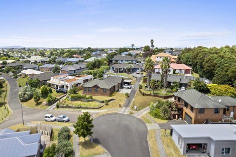 Photo of property in 10 Pointon Glade, Grandview Heights, Hamilton, 3200