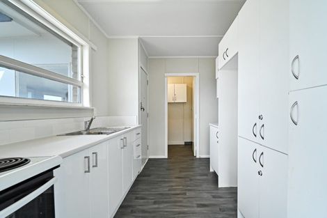 Photo of property in 52 Folkestone Drive, Flaxmere, Hastings, 4120