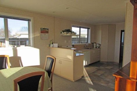 Photo of property in 4 Thames Street, Gore, 9710