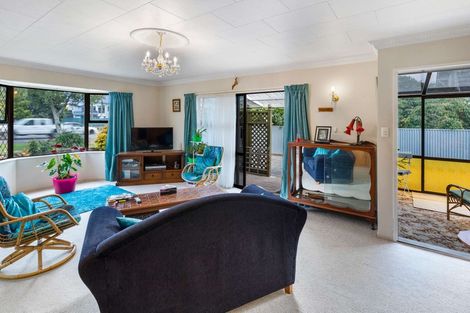 Photo of property in 56 Queen Street West, Levin, 5510