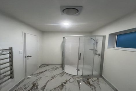 Photo of property in 3a Christina Avenue, Te Atatu South, Auckland, 0602