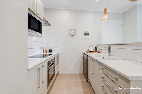 Photo of property in 113 Aberley Road, Schnapper Rock, Auckland, 0632