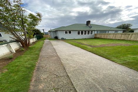 Photo of property in 57 Hewer Crescent, Naenae, Lower Hutt, 5011