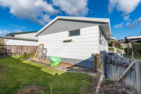 Photo of property in 3a Thode Place, Nawton, Hamilton, 3200