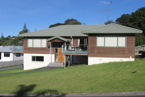 Photo of property in 10 Greenridge Court, Glenfield, Auckland, 0629