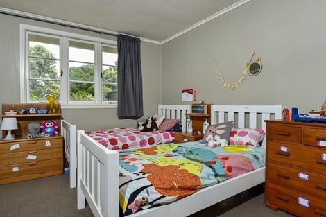 Photo of property in 99 Wallace Road, Mangere Bridge, Auckland, 2022