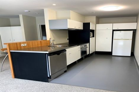 Photo of property in St Pauls Apartments, 100/43 Mulgrave Street, Thorndon, Wellington, 6011