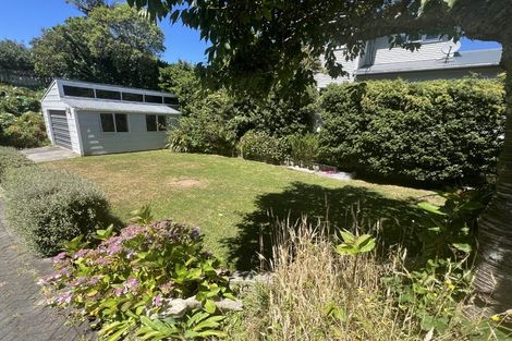 Photo of property in 90 Nottingham Street, Karori, Wellington, 6012