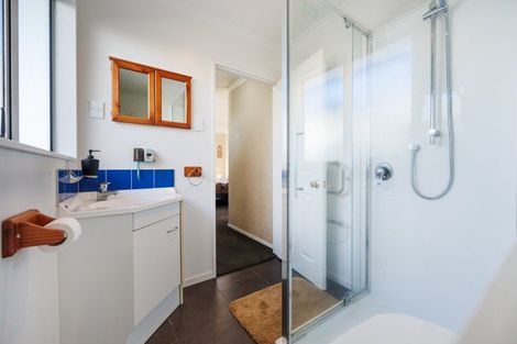 Photo of property in 28 Cascade Crescent, Westbrook, Palmerston North, 4412