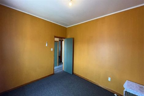 Photo of property in 25 Seddon Avenue, Papatoetoe, Auckland, 2104