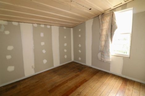 Photo of property in 45 Thyra Street, Dannevirke, 4930