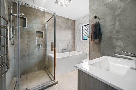 Photo of property in 231a Clarkin Road, Fairfield, Hamilton, 3214