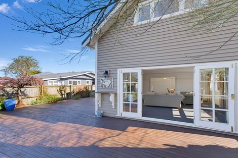 Photo of property in 40 North Parade, Richmond, Christchurch, 8013