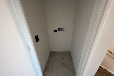 Photo of property in 2/18 Rutherford Street, Woolston, Christchurch, 8023